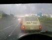 Bónuszkép: KG-autó esőben :)